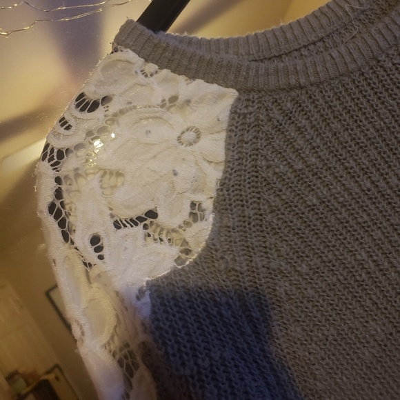 Sweater - Picture 2 of 3